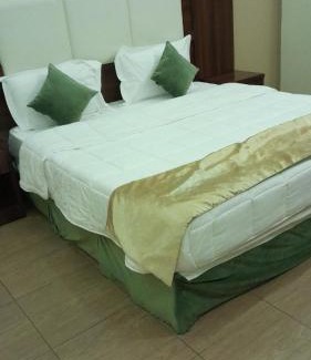 Yanbu Apartamento | تلال الورد للشقق المخدومة