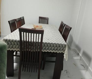 Ain Schams Apartamento | جسر السويس الف مسكن