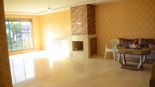 Ain Chock Apartamento | حي كاليفورنيا، شارع يافا، عين الشق