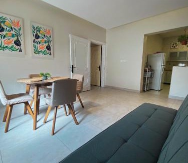 Qurish Street Apartamento | دار نوره وحدة سكنية في منتصف جدة