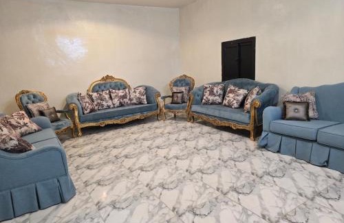 Khamis Mushait Casa | دور مستقل خمس غرف في خميس مشيط مع حوش وسطوح
