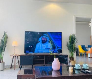 Riyadh Chalet De Esquí | شالية راقي بمسبح وجلسات خارجية