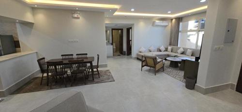 Buraydah Chalet De Esquí | شالية كنف الفندقي