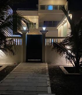 Al Ashkharah Casa | شالية ماربيا الاشخرة Marbella Ashkhara Chalet