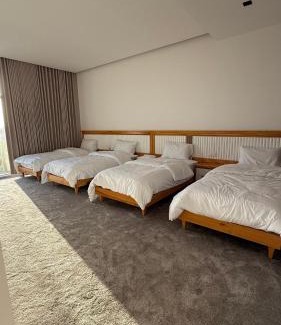 Al Hadd Chalet De Esquí | شالية هواك