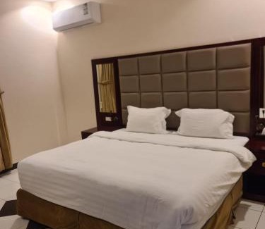 Taif Apartamento | شاليهات دشيل لبيوت العطلات الاقتصادية