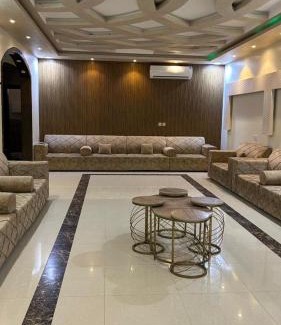 Az Zulfi Chalet De Esquí | شاليهات ديم لايت