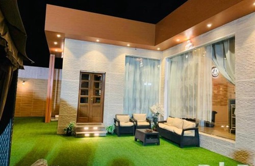 Jeddah Chalet De Esquí | شاليهات رزان الفندقية