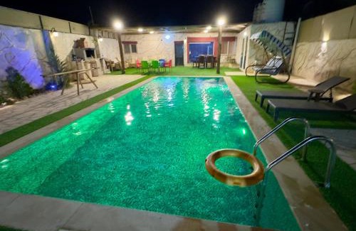 Al Rama Chalet De Esquí | شاليه الريف - البحر الميت - النهضة Chalet Al-Reef - DeadSea - Al-Nahda