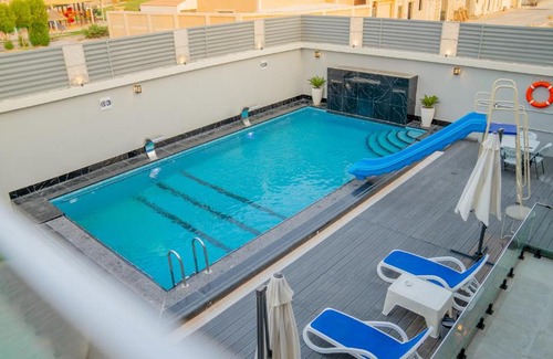 Dhahran Chalet De Esquí | شاليه القند منتجع أمواج