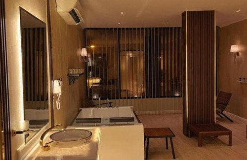 Dhahran Chalet De Esquí | شاليه القند منتجع أمواج