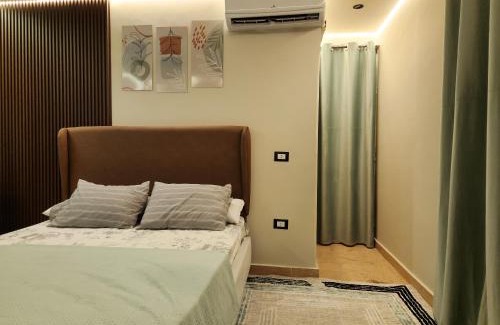 Al-Hammam Chalet De Esquí | شاليه فندقي North coast قرية ومنتجع جوليانا أمام قرية قناة السويس - الساحل الشمالي juliana resort