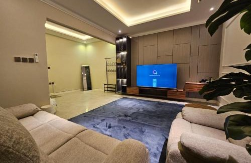Riyadh Apartamento | شقة أنيقة مودرن بدخول ذكي و سطح بجلسة خارجية