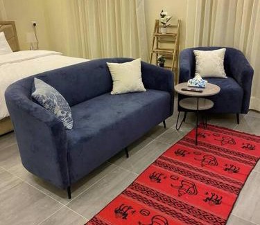 Shihar Apartamento | شقة أنيقة وصغيرة للعائلات من غرفتين نوم - وصول ذاتي