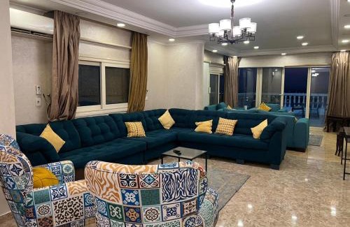 Helwan Apartamento | شقة الخيالة الفندقية