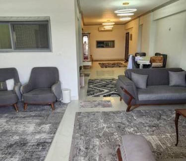 Helwan Apartamento | شقة النيل مباشره صف اول