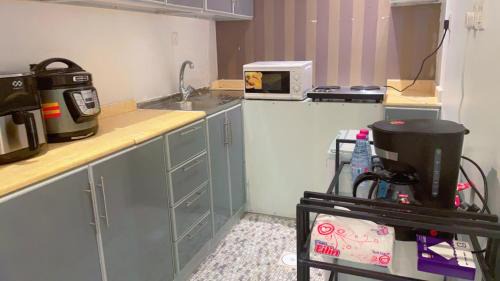 Riyadh Apartamento | شقة بالكامل حي المعذر 1