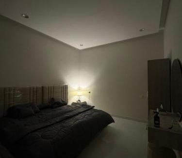 Hafr Al Batin Apartamento | شقة بصالة وغرفة نوم ودورة مياة