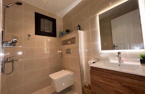Mizail Apartamento | شقة بغرفتين وصالة مودرن وراقية