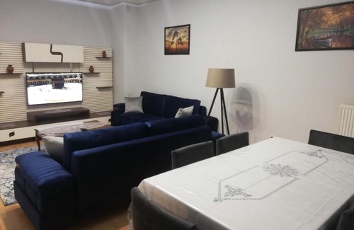 Osmangazi Apartamento | شقة ثلاث غرف وصالون فاخرة B2