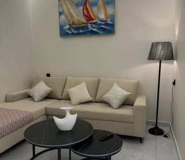 Mizail Apartamento | شقة جديده مكونة من غرفتين نوم صالة مطبخ