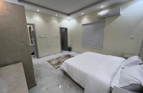 Riyadh Apartamento | شقة صالة جلوس و 3 غرف نوم