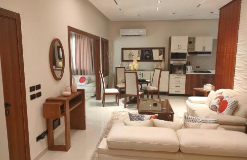 Agouza Apartamento | شقة فاخرة جدا بروف مميز