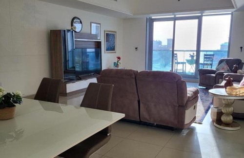 Ajman Apartamento | شقة فاخرة على البحر Luxury apartment Sea View