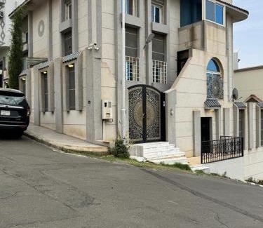 Abha Apartamento | شقة فاخرة ومستقلة جديدة