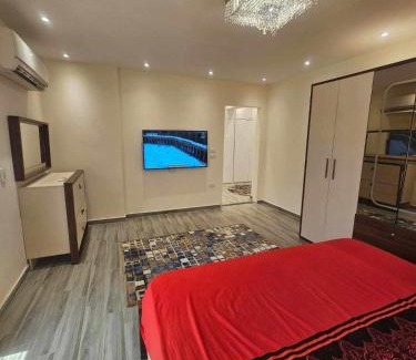 Al Duqqi Apartamento | شقة لقطة للايجار المفروش في شارع جامعة الدول العربية المهندسين