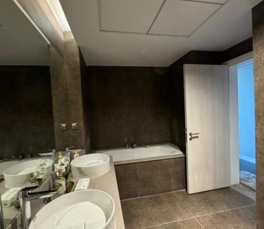 Al Khobar Apartamento | شقة لورين الخبر