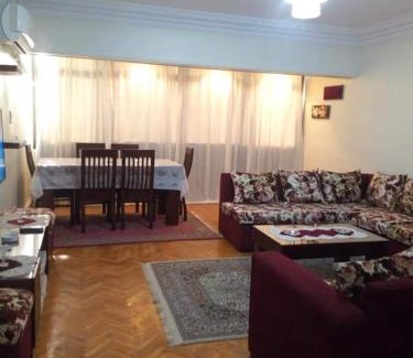 Nasr City Apartamento | شقة مفروشة للايجار اليومى سوبر لوكس بكمبوند عمارات ميليسا أمام سيتي ستارز مول مباشرة بارض الجولف بمدينة نصر