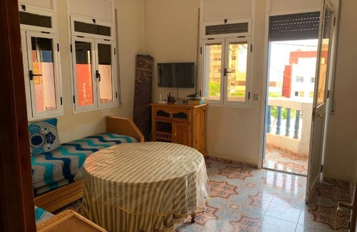 Beni Ansar Apartamento | شقة مفروشة واسعة ومريحة One-Bedroom Apartment