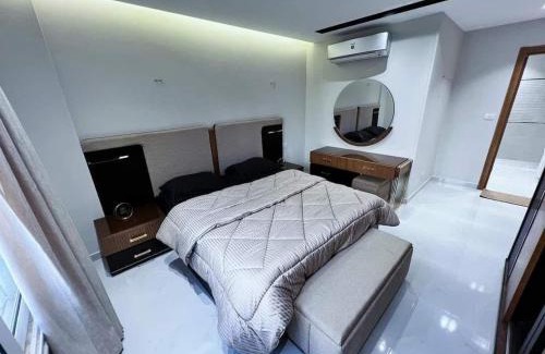 Al Duqqi Apartamento | شقة مميزة للايجار المفروش في الدقي بشارع مصدق