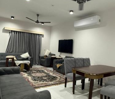 Salalah Apartamento | شقة من ثلاث غرف في مجمع مروج الزين في صلالة