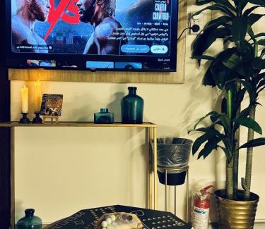 Hera Street Apartamento | شقة مودرن
