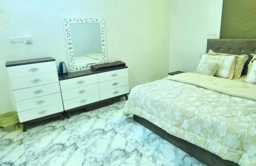 Khamis Mushait Apartamento | شقة 3 غرف مع سطوح مستقل بخميس مشيط