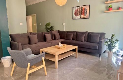Dammam Apartamento | شقة 5 ثلاث غرف نوم بطابع فخم