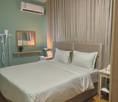 Dammam Apartamento | شقة 8 واسعة وأنيقة ثلاث غرف نوم