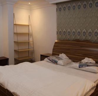 Umm Lajj Apartamento | شقق ابو ريان الفاخرة