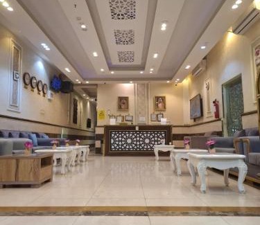 Bisha Apartamento | شقق البحر الأزرق المخدومه