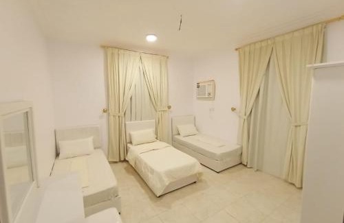 AlUla Apartamento | شقق الزهور - العزيزية