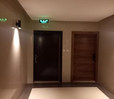 Al Aziziyah Apartamento | شقق فاخرة في العزيزية
