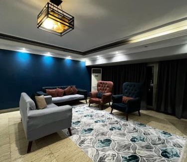 As-Sajil Apartamento | شقه اطلاله ع النيل مباشره بشبرا مصر