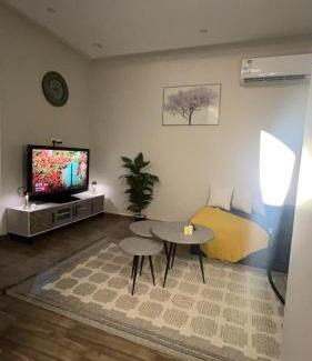 Ghirnatah Apartamento | شقه بصاله أنيقه وغرفه نوم