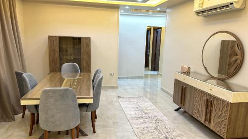 As-Salam Apartamento | شقه راقيه للعائلات فقط مكيفه بالكامل بكمبوند مون سيتى بالعبور
