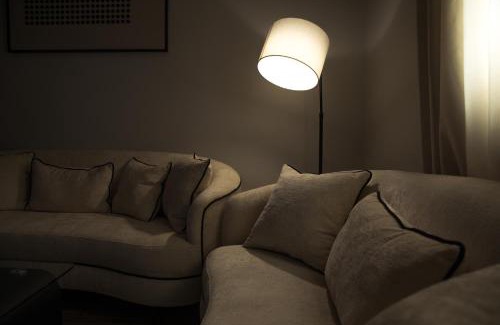 Ghirnatah Apartamento | شقه غرفة وصالة بتصميم مودرن فاخر ودخول ذاتي