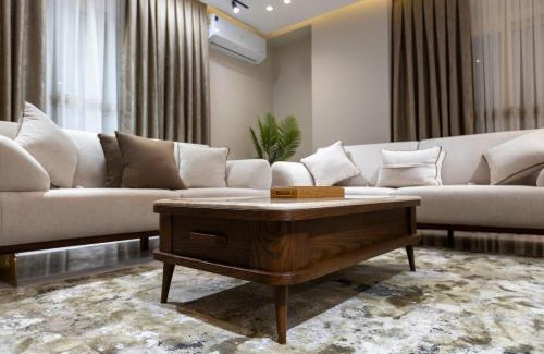 Nasr City Apartamento | شقه فندقيه راقيه مدينه نصر عباس العقاد شارع عمر زعفان