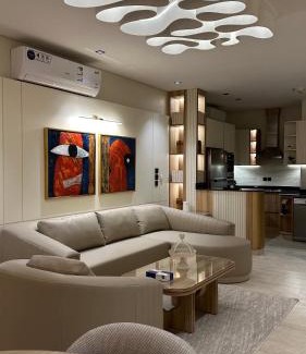 Riyadh Apartamento | شقه مترفه النخيل ٣