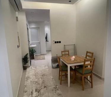 Al Malaz Apartamento | شقه4 بالكامل بغرفتين نوم وصاله